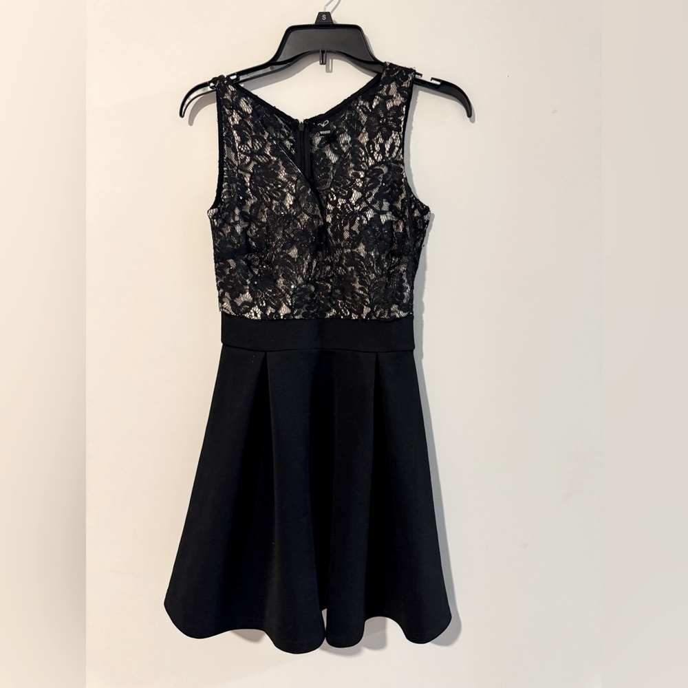 Windsor Black Lace babydoll mini Dress, size medium